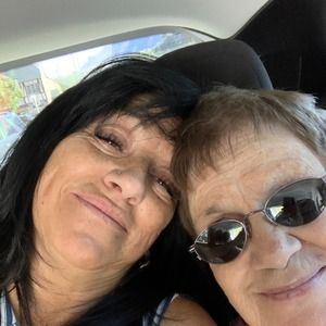 Meet your Posher, Deb